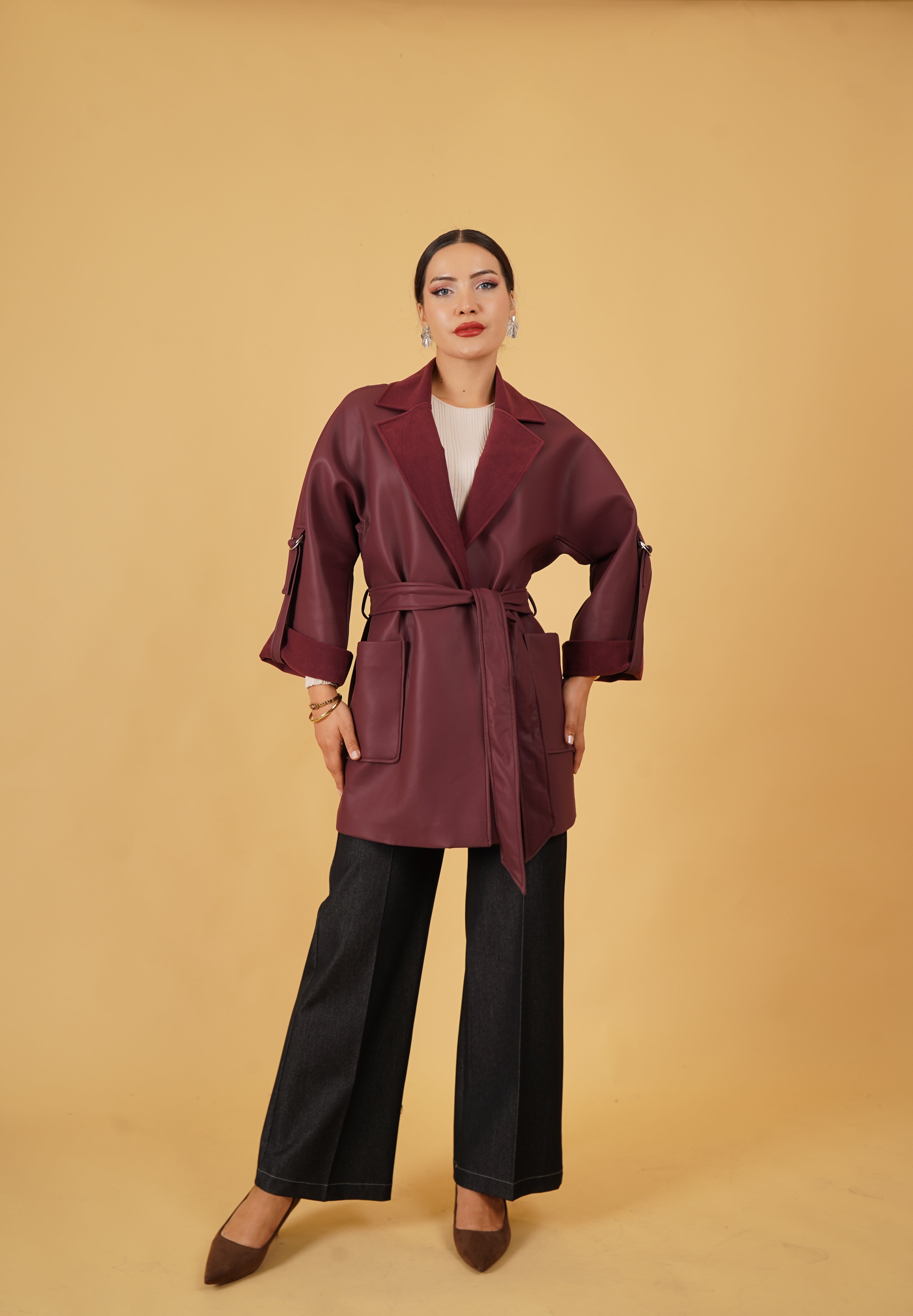 Belden Bağlamalı Suni Deri Trençkot