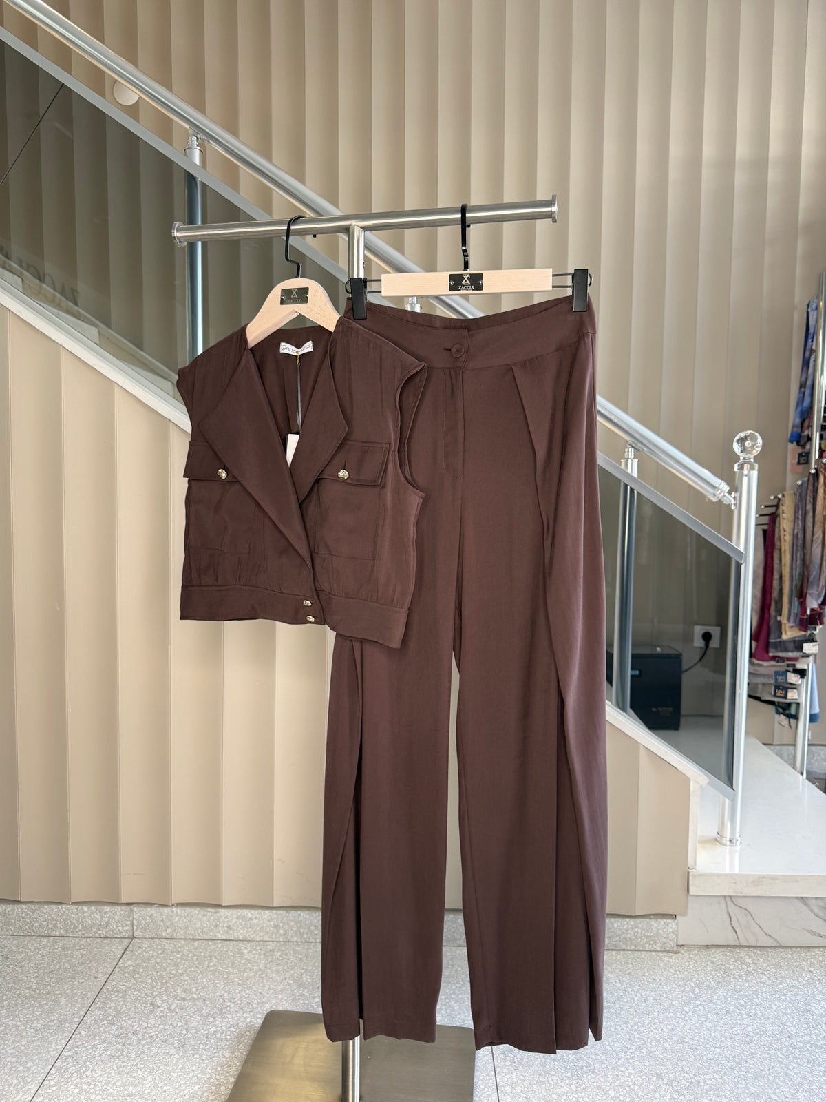 Modal Yelek ve Pantolon Takım-on-3030