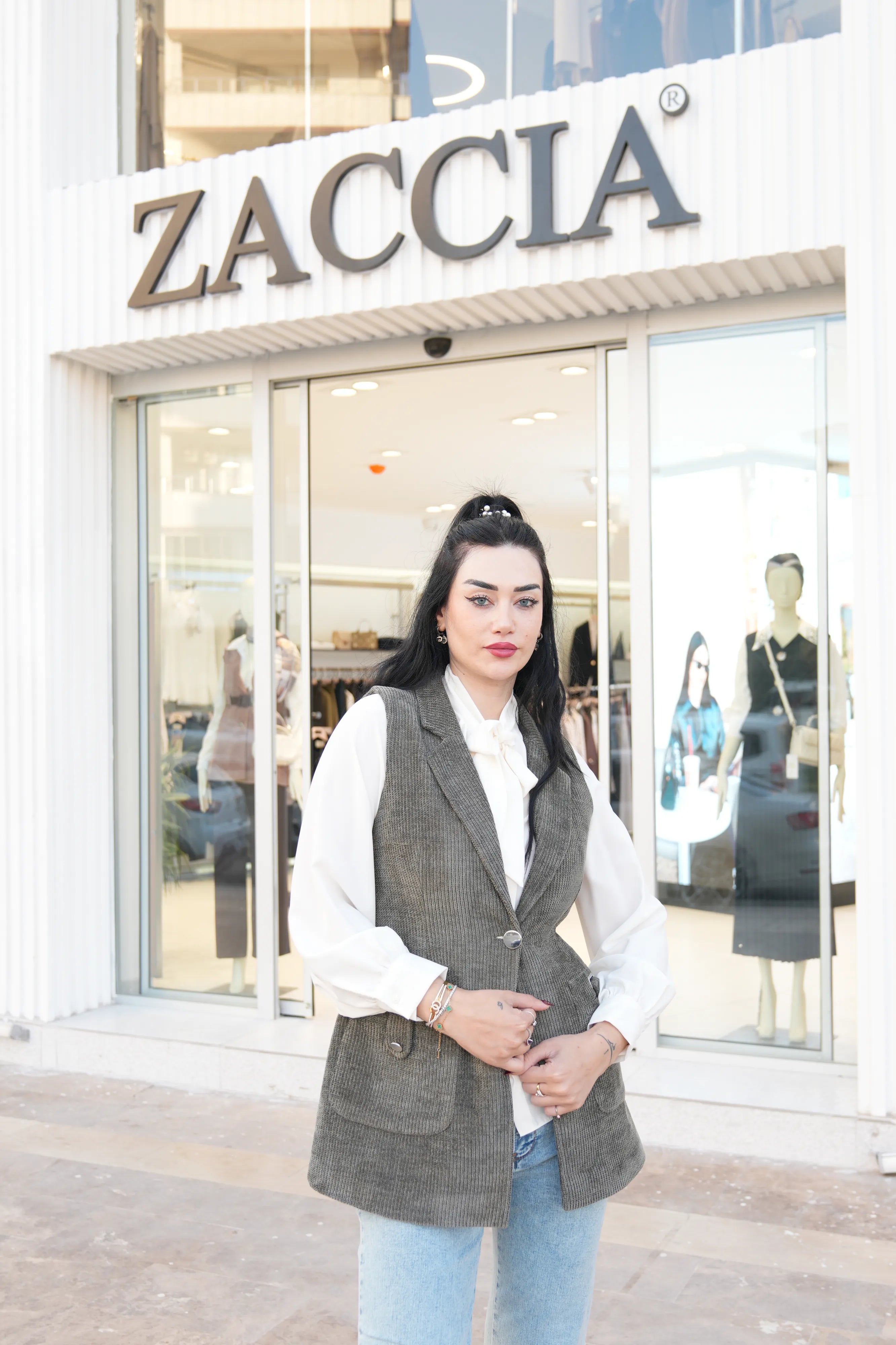 Fitilli Kadife Yelek